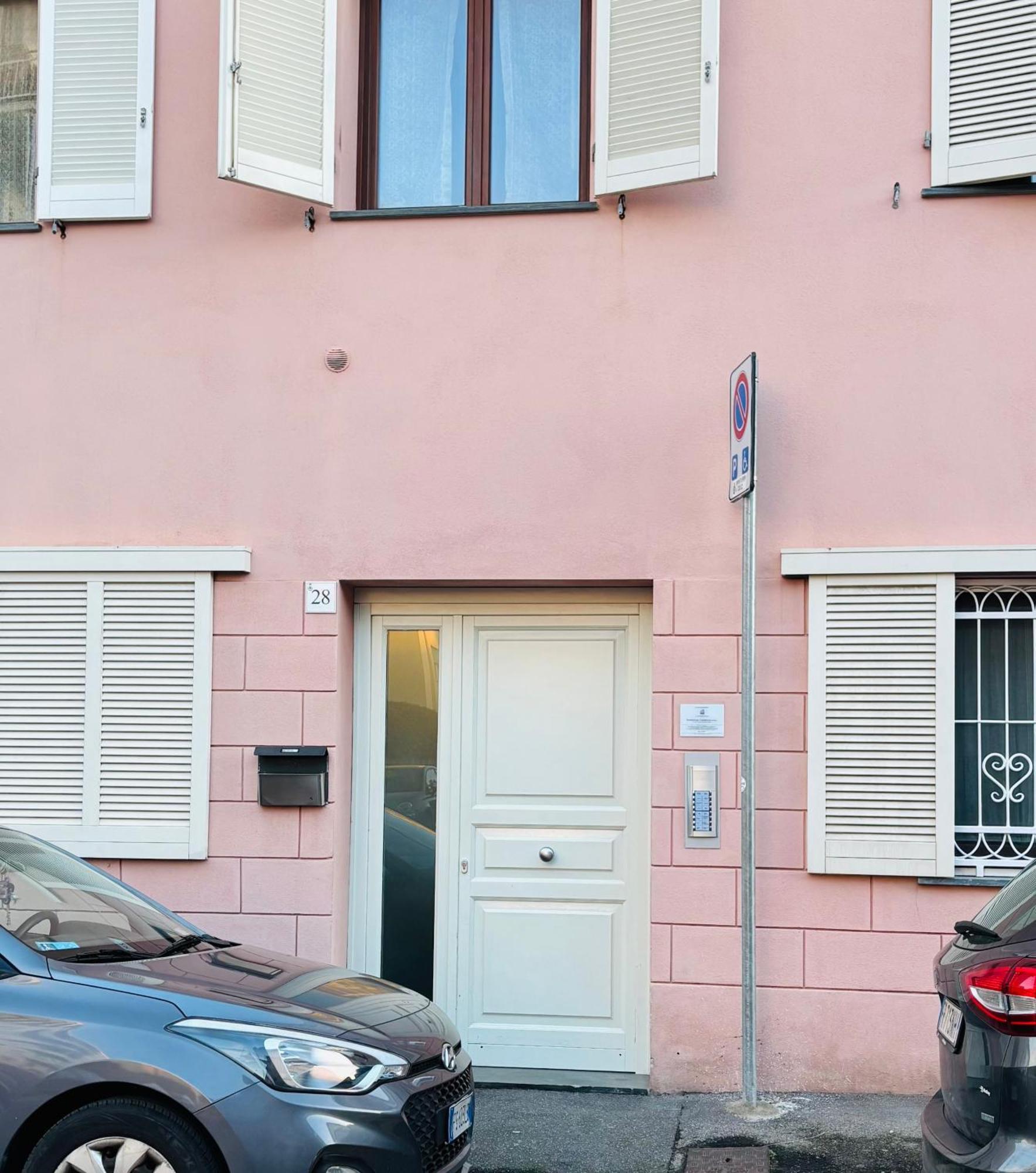 La Casina Di Eri Apartment Livorno Luaran gambar